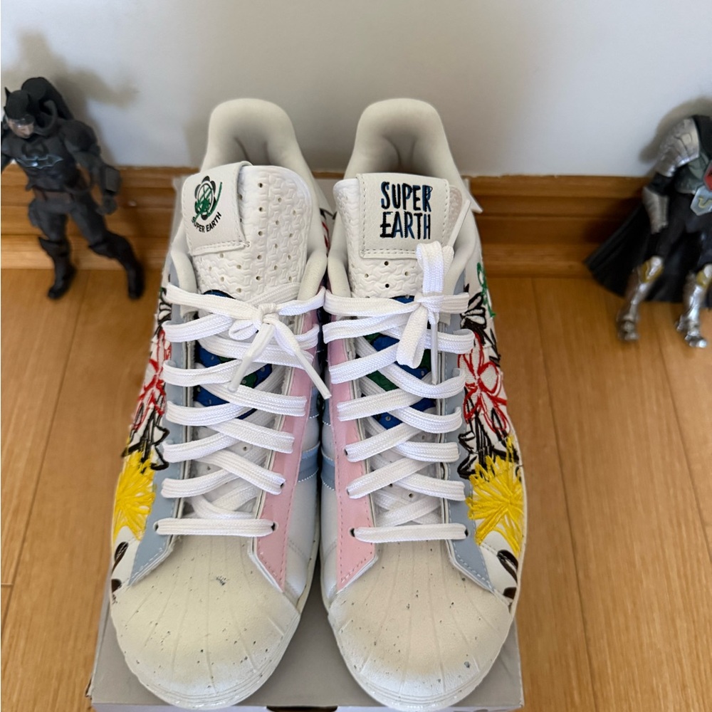Adidas Superstar - Picture 2 of 6